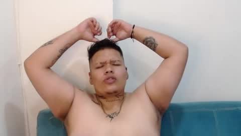 alex_bigclit online show from October 21, 12:11 am