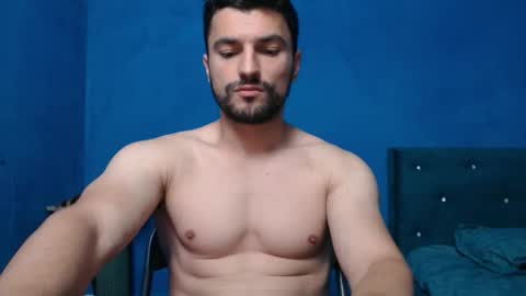 Snapshot of alex_blu chatting on September 15, 5:46 pm Alex online show from September 15, 5:46 pm