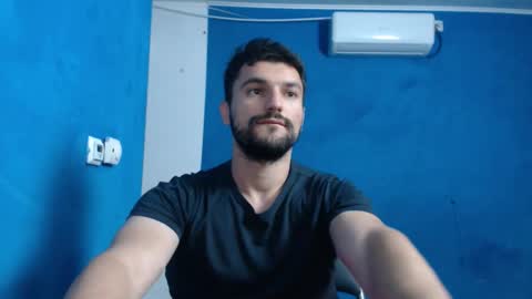 Snapshot of alex_blu chatting on September 21, 1:51 am Alex online show from September 21, 1:51 am