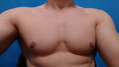 Snapshot of alex_blu chatting on October 20, 2:50 pm Alex online show from October 20, 2:50 pm