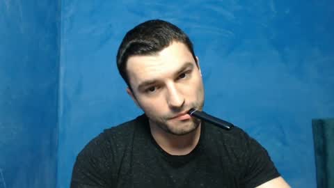 Alex online show from April 8, 6:08 pm