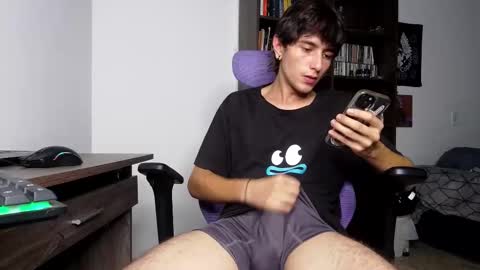 alex_connorr online show from November 6, 3:29 am