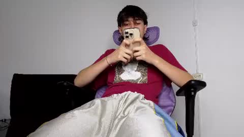 alex_connorr online show from July 29, 11:25 pm