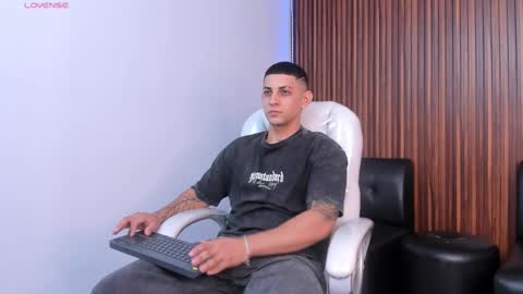 alex online show from January 15, 12:54 pm