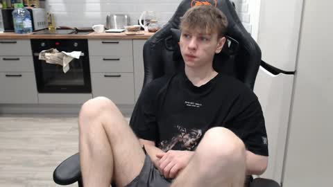 Alex online show from December 1, 5:13 pm