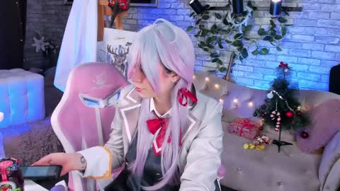 alex_howell online show from January 3, 11:44 pm