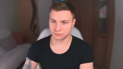 alex_milson online show from February 19, 5:27 am