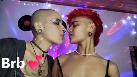 Alex online show from January 8, 2:25 am