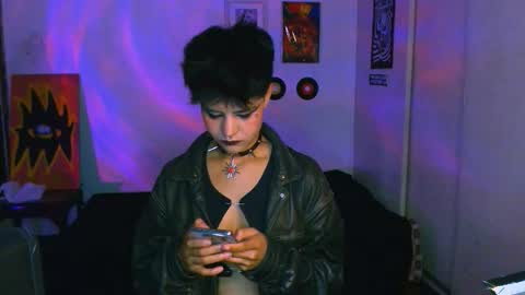 Alex online show from October 9, 1:03 am