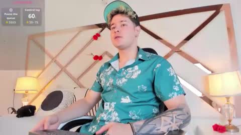 Alex  online show from February 16, 7:32 pm