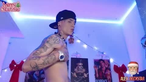    online show from December 8, 8:47 pm