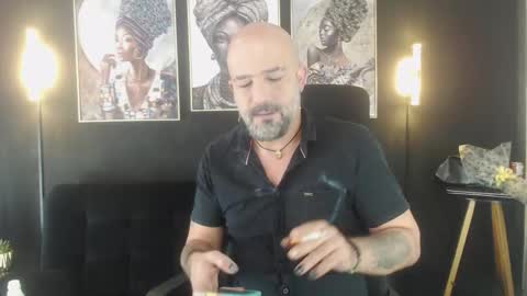 Snapshot of alex_saints_ce chatting on November 16, 4:23 pm Alex Saints online show from November 16, 4:23 pm