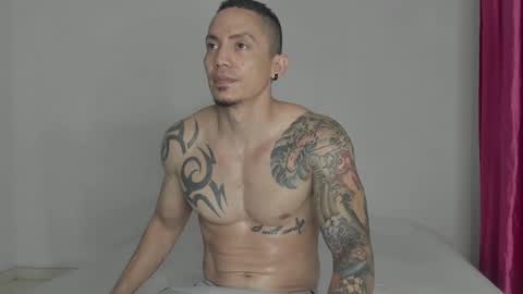 alex_sthorm online show from January 10, 2:14 am