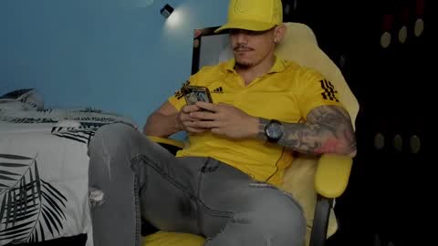 alex_sthorm online show from October 11, 4:12 am