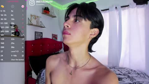 Snapshot of alex_sweet_69 chatting on February 1, 1:20 pm Alex online show from February 1, 1:20 pm