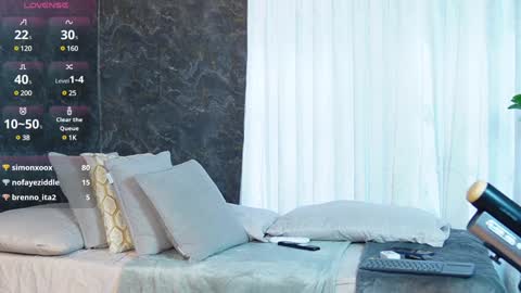 Snapshot of alex_tower chatting on January 25, 6:57 pm Alex Towers online show from January 25, 6:57 pm