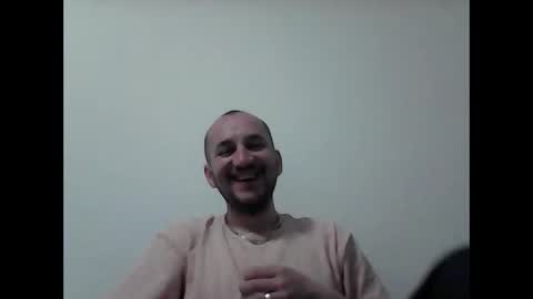 Snapshot of alex_vlad chatting on February 25, 8:51 pm Alexandru online show from February 25, 8:51 pm