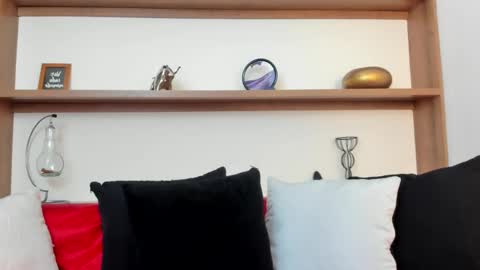 alex_wolf05 online show from April 7, 6:19 pm