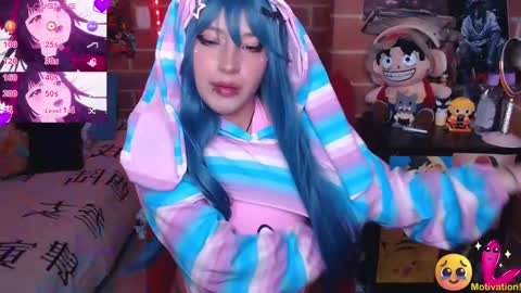 Snapshot of alexa19pretty chatting on October 29, 6:42 pm ALEXA online show from October 29, 6:42 pm