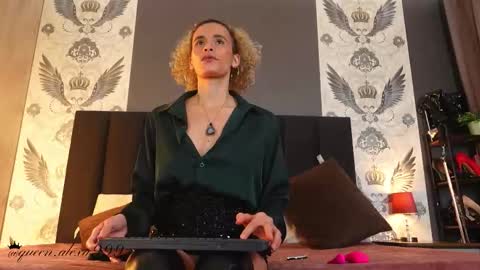 Snapshot of alexa_duque34 chatting on December 18, 3:07 pm Alexa online show from December 18, 3:07 pm