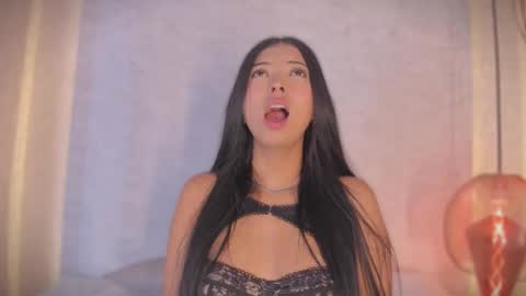 Alexa Millers online show from November 30, 4:38 am