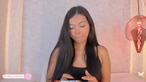 Snapshot of alexa_millers_ chatting on May 8, 4:18 am Alexa Millers online show from May 8, 4:18 am