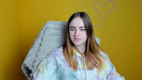 Snapshot of alexa_missu chatting on November 15, 12:45 pm Alexa online show from November 15, 12:45 pm