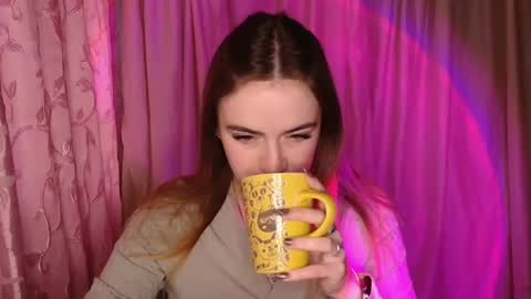 Snapshot of alexa_missu chatting on December 14, 12:10 pm Alexa online show from December 14, 12:10 pm