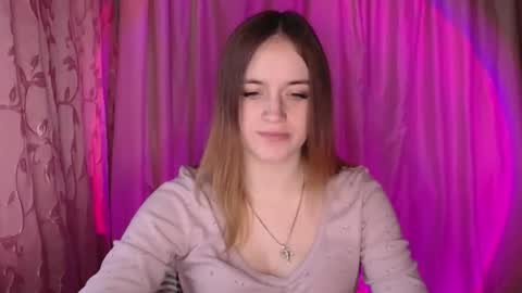 Snapshot of alexa_missu chatting on December 18, 7:25 am Alexa online show from December 18, 7:25 am