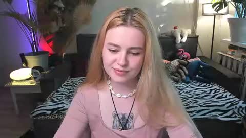 alexa_pirs online show from June 16, 3:36 pm