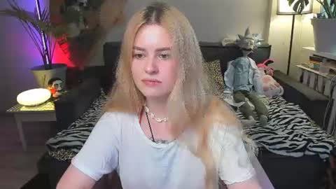 alexa_pirs online show from July 3, 4:46 pm