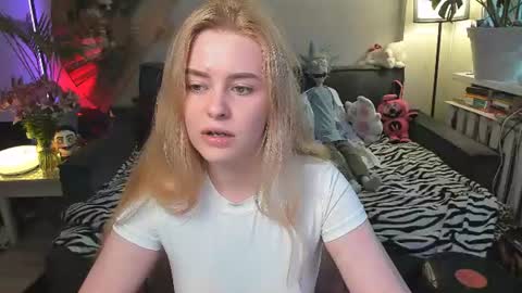 alexa_pirs online show from July 12, 4:31 pm