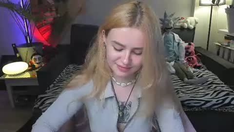alexa_pirs online show from July 25, 4:48 pm