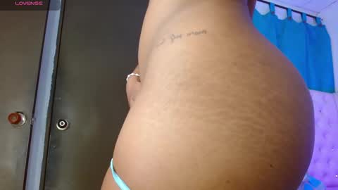 Snapshot of alexa_priincess chatting on November 13, 4:39 pm online show from November 13, 4:39 pm