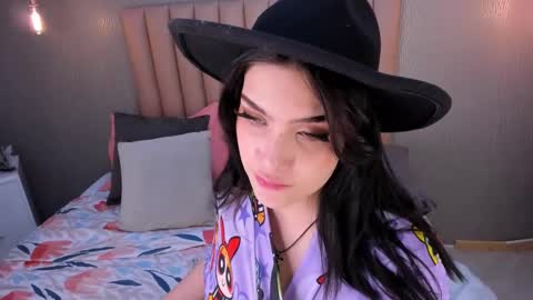 Alexa Thaylor online show from January 21, 8:21 pm