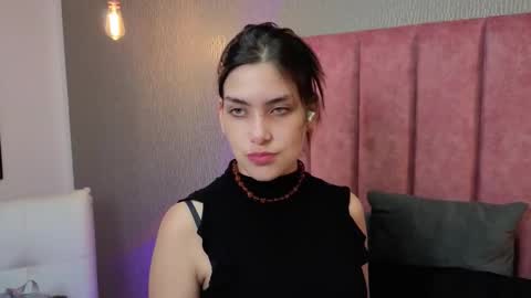 Alexa Thaylor online show from January 6, 4:54 pm