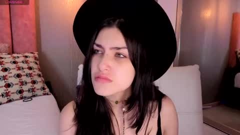 Alexa Thaylor online show from May 27, 2:58 pm