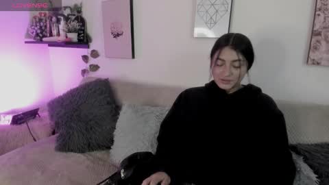 Snapshot of alexaalove_1 chatting on February 14, 12:57 pm Alexa online show from February 14, 12:57 pm