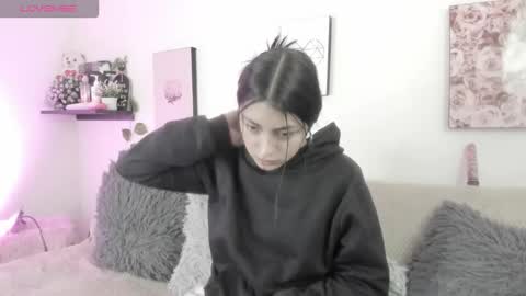 Snapshot of alexaalove_1 chatting on February 15, 12:36 pm Alexa online show from February 15, 12:36 pm