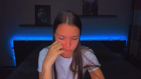 angel online show from November 12, 12:33 am