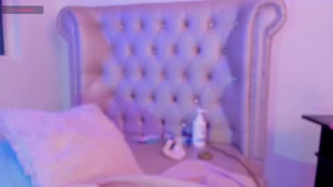 Snapshot of alexafoxy18 chatting on February 9, 5:22 pm ALEXA online show from February 9, 5:22 pm