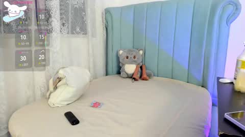 Snapshot of alexafoxy18 chatting on November 8, 9:09 am ALEXA online show from November 8, 9:09 am