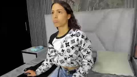 alexagrace12 online show from March 12, 2:56 pm