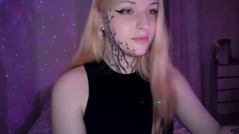 alexalarose online show from February 12, 8:26 pm