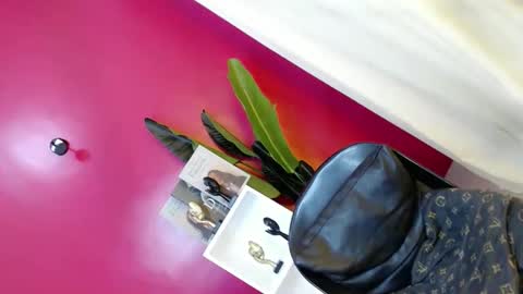 alexa online show from February 7, 3:16 pm