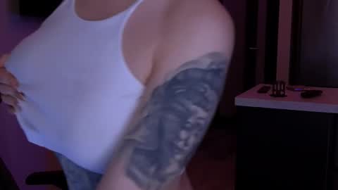 Snapshot of alexamason chatting on February 16, 1:13 am Alexa Mason online show from February 16, 1:13 am