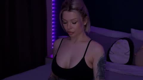 Alexa Mason online show from March 15, 1:33 am