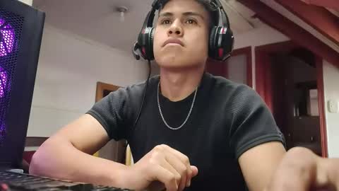 Snapshot of alexander_cd1 chatting on November 9, 8:40 pm ALEX CD online show from November 9, 8:40 pm