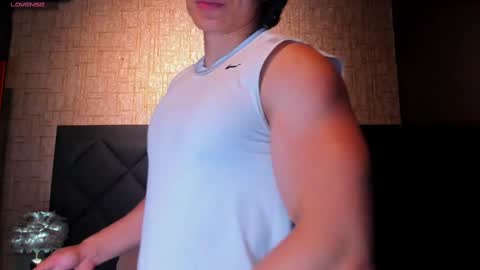 Snapshot of alexander_classy chatting on March 5, 7:38 am Alex online show from March 5, 7:38 am