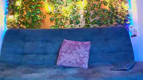 Snapshot of alexander_collin_ chatting on June 24, 12:37 pm Alex Collin online show from June 24, 12:37 pm